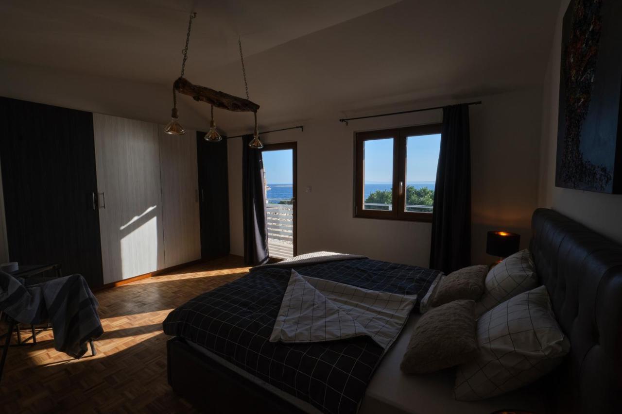 Kuca Za Odmor Baya Villa Stara Baska Bagian luar foto