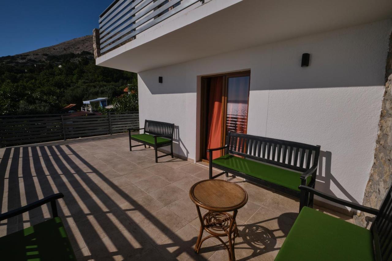 Kuca Za Odmor Baya Villa Stara Baska Bagian luar foto