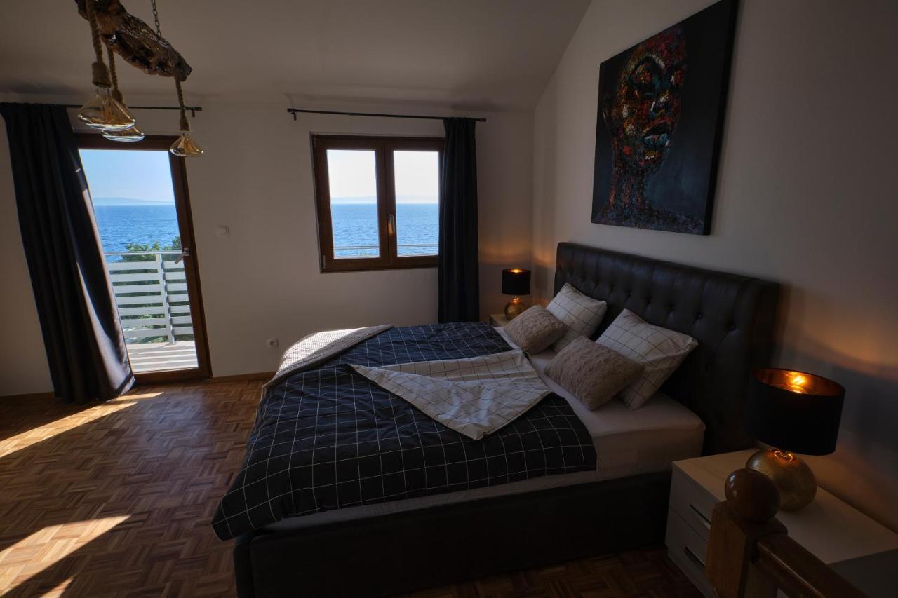 Kuca Za Odmor Baya Villa Stara Baska Bagian luar foto