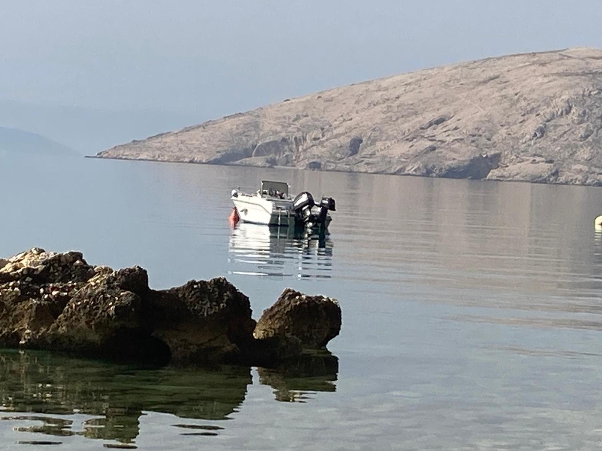 Kuca Za Odmor Baya Villa Stara Baska Bagian luar foto