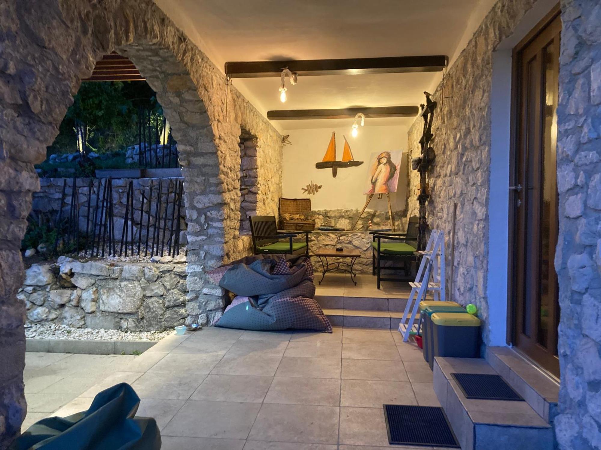 Kuca Za Odmor Baya Villa Stara Baska Bagian luar foto